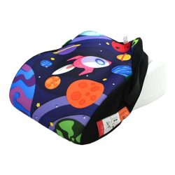 91406 – Detský podsedák do auta s vesmírnym motívom