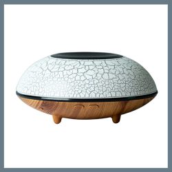   Aromaterapeutický difúzor na éterické oleje, ultrazvukový, 260 ml, biely/svetlý dub, 7 farieb LED KE21-1180