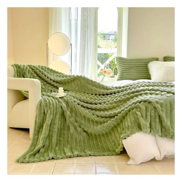 Plyšový prehoz na posteľ, zelený – KQ4353389-150Z, 150 × 200 cm