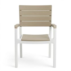   Platinyum bielo-béžová plastová záhradná stolička s dreveným vzhľadom PM-01