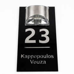   Personalizovateľná solárna tabuľka s číslom domu so zlatým nápisom QK13033675-S