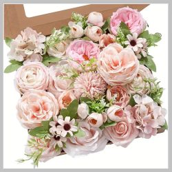   Elegantná kytica z umelých kvetov v krabičke – 27 x 25 cm QP123127