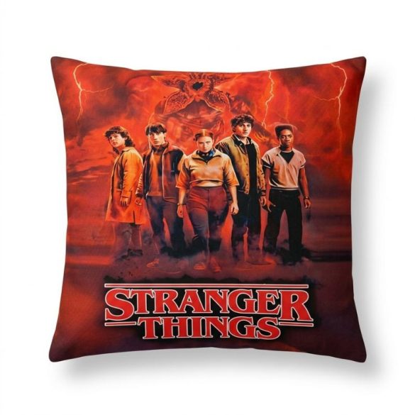 Dekoračný vankúš s motívom Stranger Things ST-01